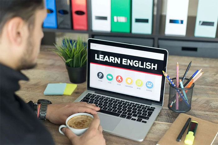 انواع برنامه برای یادگیری زبان انگلیسی